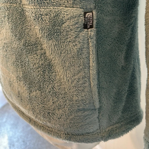 The. North Face Ladies Osito Quarter Zip, Medium, Aqua Blue/Green, EUC - Picture 5 of 9